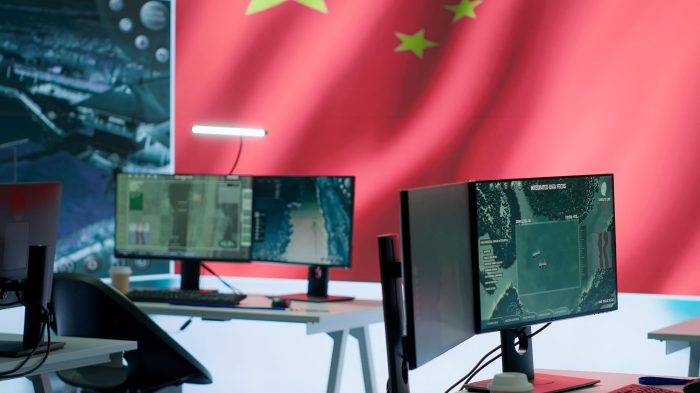 Sala de control de la base de poder del ejército chino vacía en uso